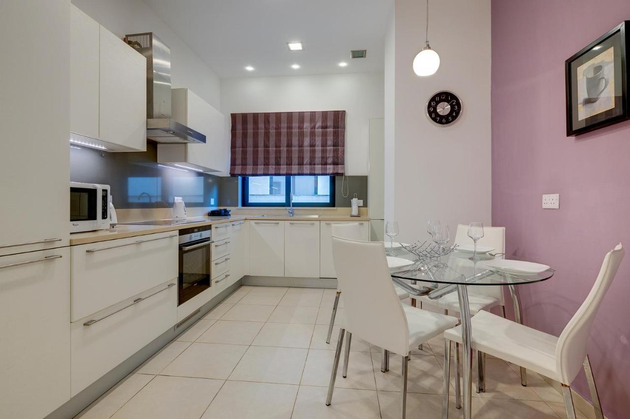 Seaside Oasis Your Own Private Getaway In St Julians Saint Julian's Εξωτερικό φωτογραφία